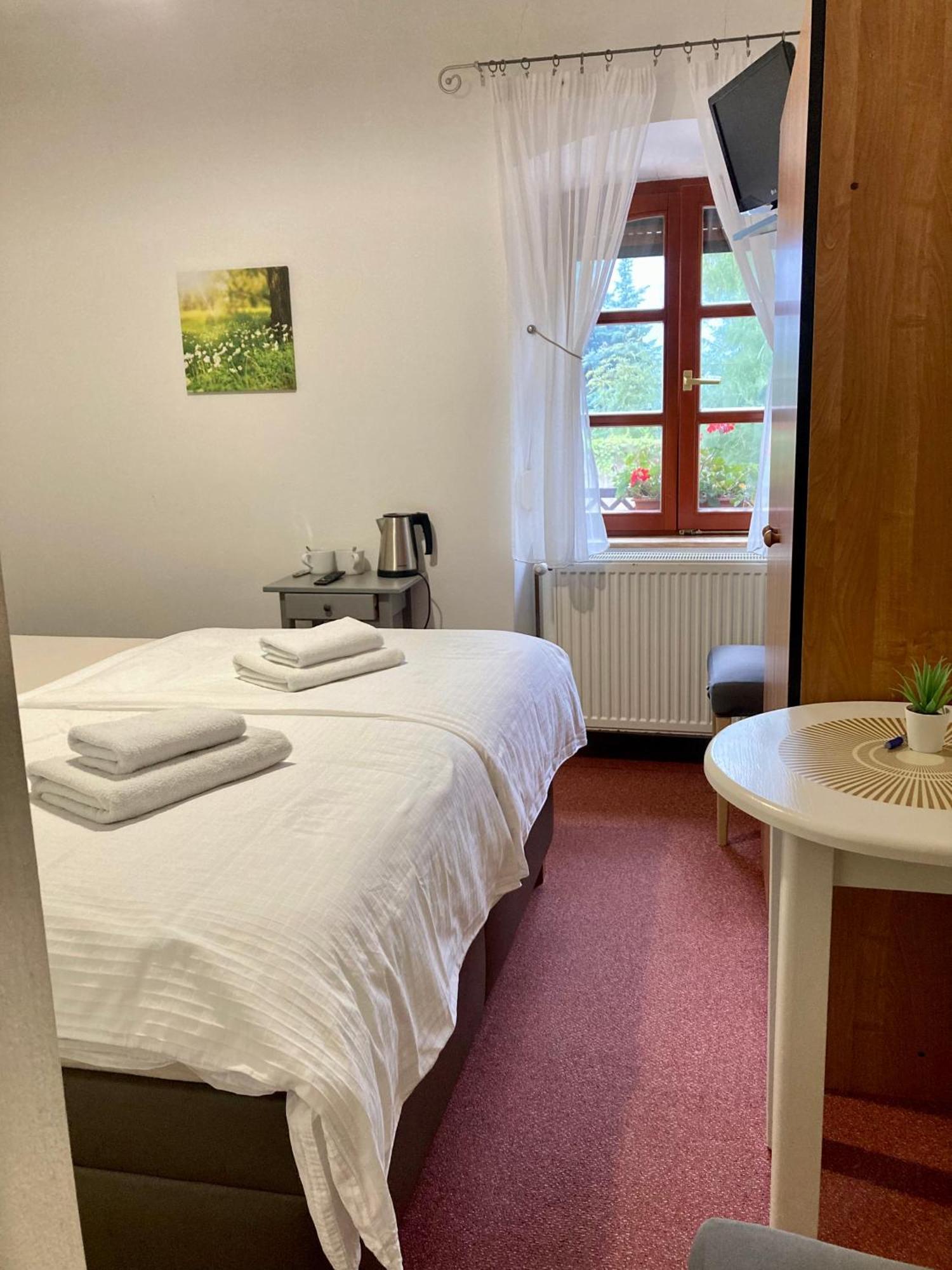 Guesthouse Mikulas Mikulov - Free Parking In The City Center Exterior foto